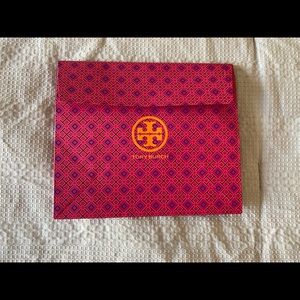 Tory Burch - gift bag